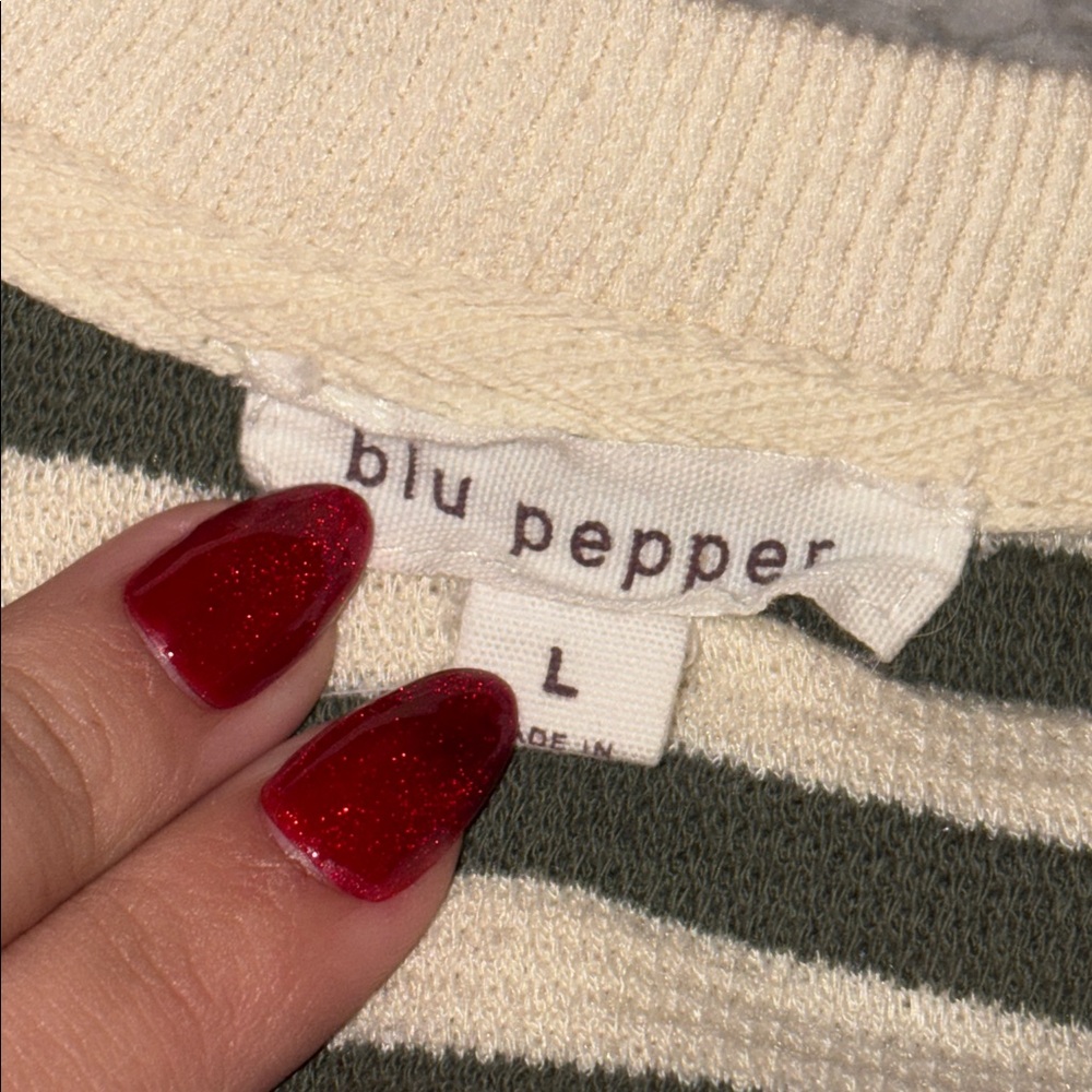 Blu Pepper Green and Cream Striped Knit - Picture 2 of 2